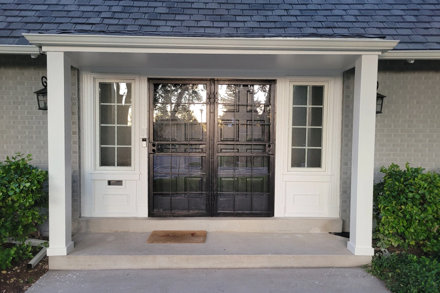 remodeling work of entry way pillars and front door
